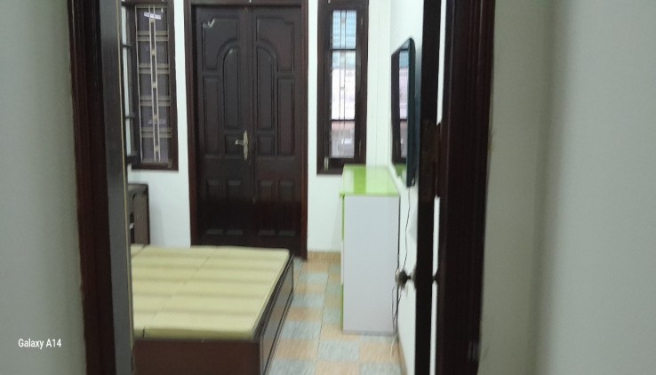 Cho thuê nhà trong ngõ ô tô phố Nguyễn An Ninh, 5 tầng, 53m2, 4 ngủ, 3 WC, 16 Triệu